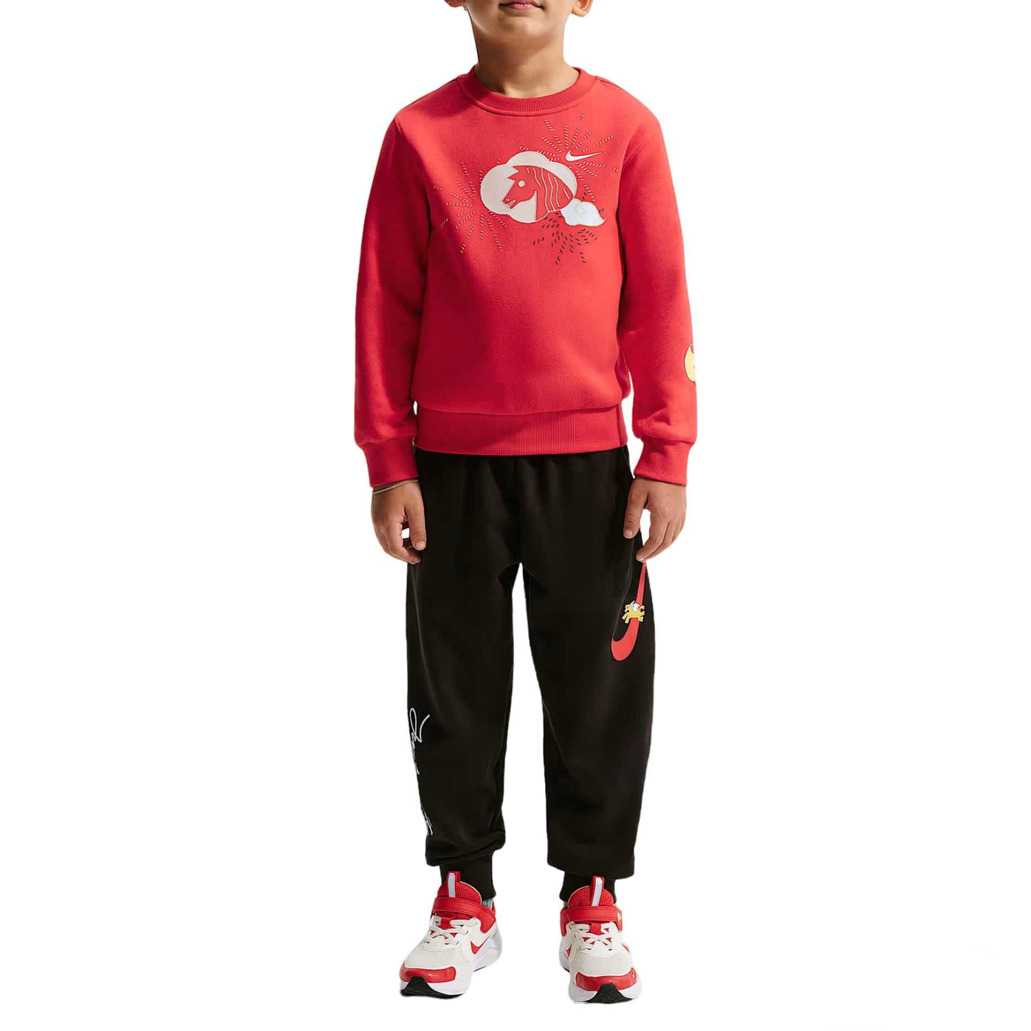 Детский свитшот с круглым вырезом утепленные Nike, university красный/белый/желтый/белый
Детский свитшот с круглым вырезом утепленные Nike, university красный/белый/желтый/белый