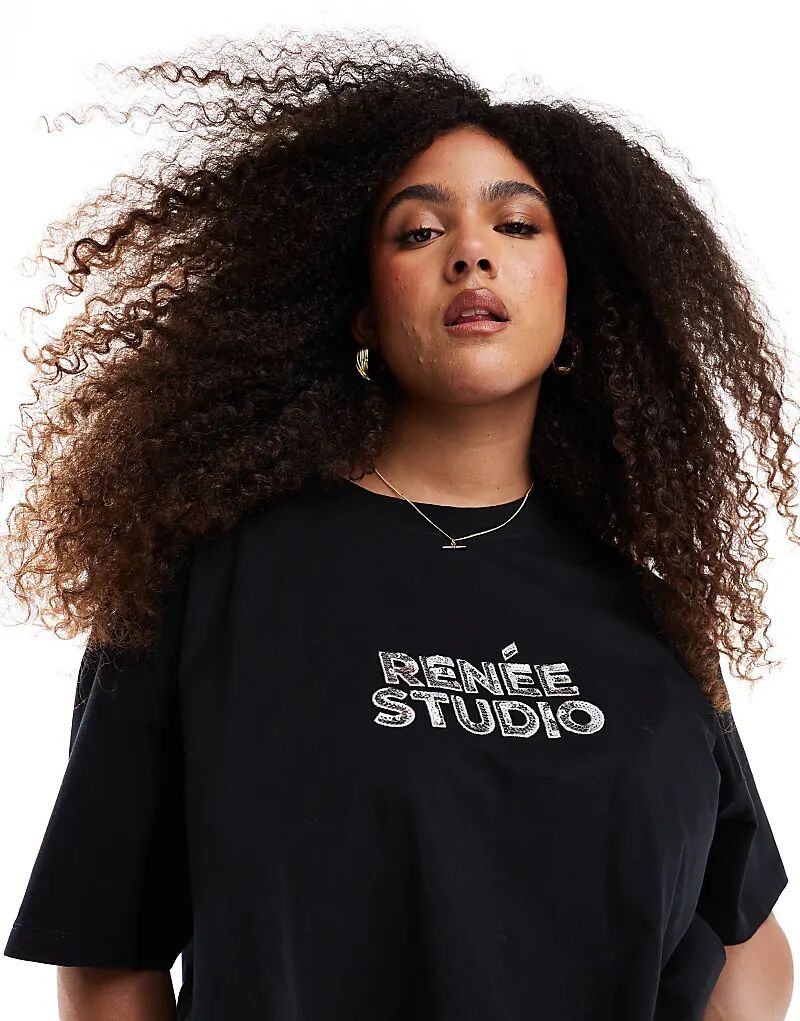 Renee Studio x Michelle Nayla эксклюзивная футболка большого размера с пайетками и логотипом черного цвета
Renee Studio x Michelle Nayla эксклюзивная футболка большого размера с пайетками и логотипом черного цвета