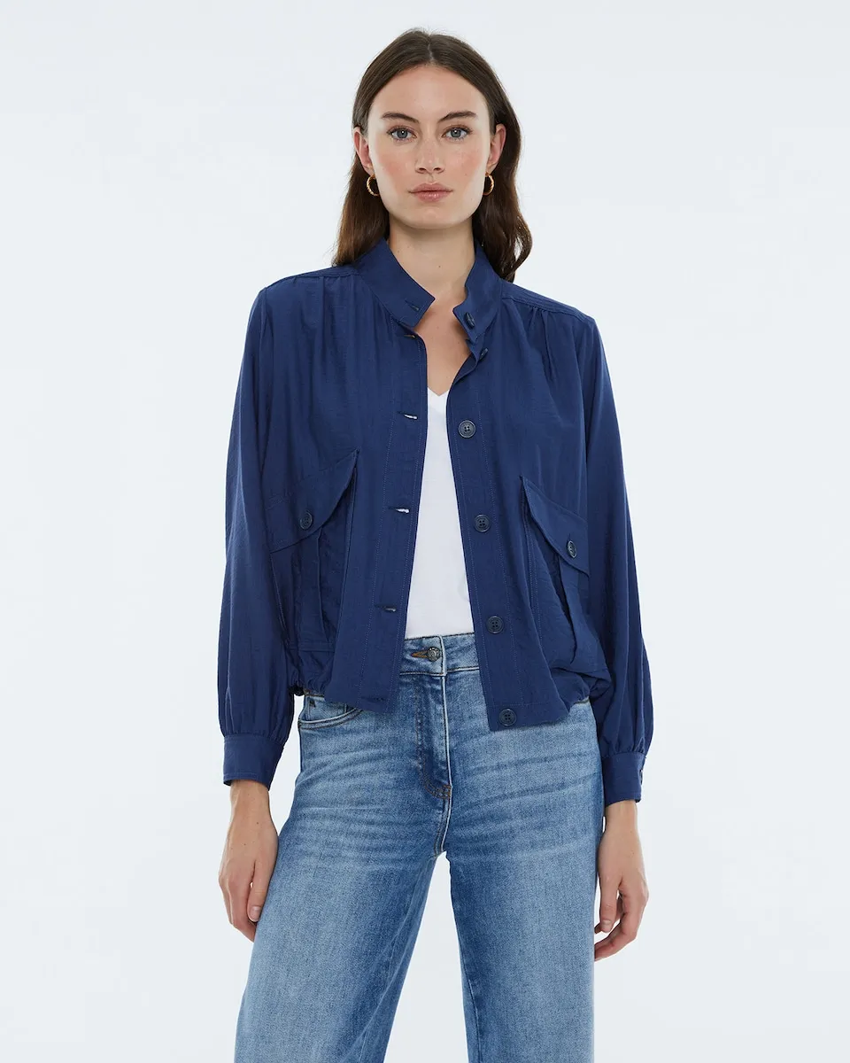 Женская куртка с карманами Andam, синий 
Женская куртка с карманами Andam, синий