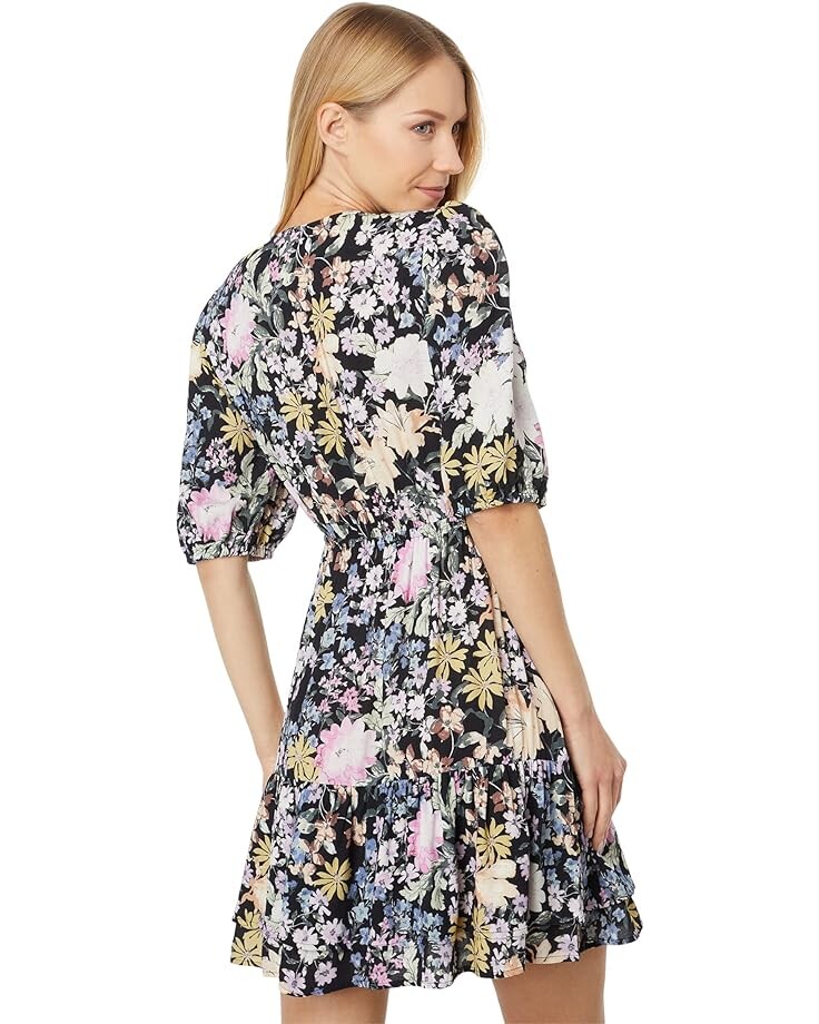 Платье Saltwater Luxe Floral Oasis Short Sleeve Mini Dress, мульти
Платье Saltwater Luxe Floral Oasis Short Sleeve Mini Dress, мульти