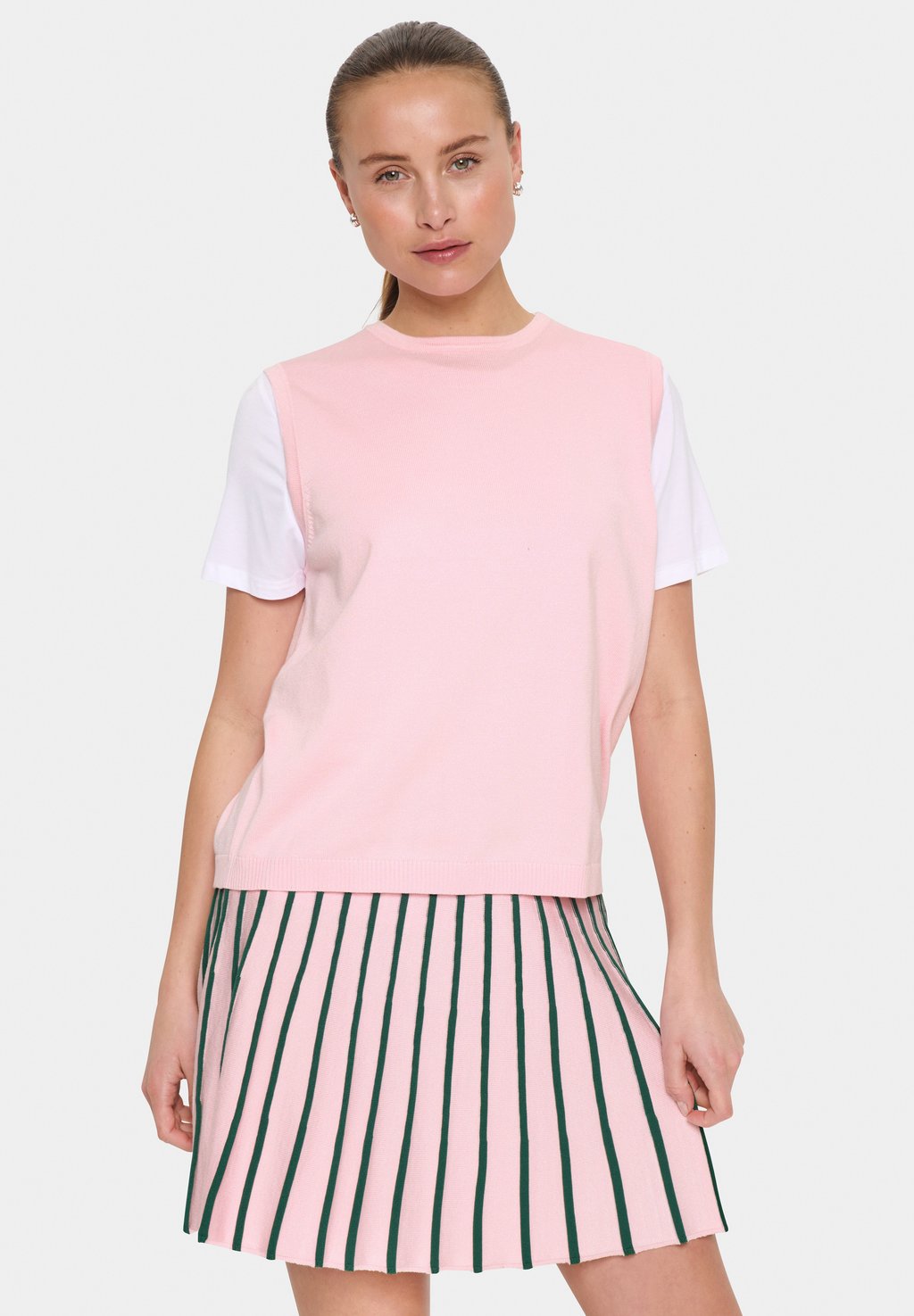 Топ MILA Saint Tropez, розовый
Топ MILA Saint Tropez, розовый