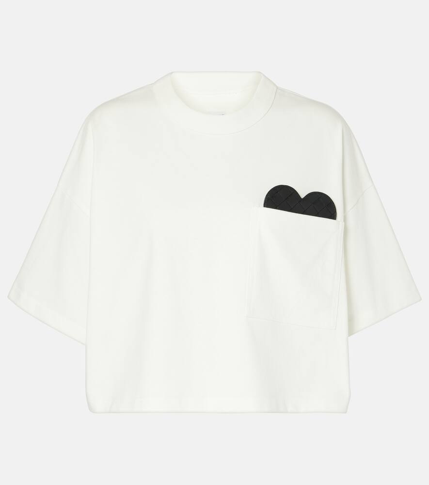 Футболка-джерси кроп с деталью в виде сердца Bottega Veneta, Chalk
Футболка-джерси кроп с деталью в виде сердца Bottega Veneta, Chalk