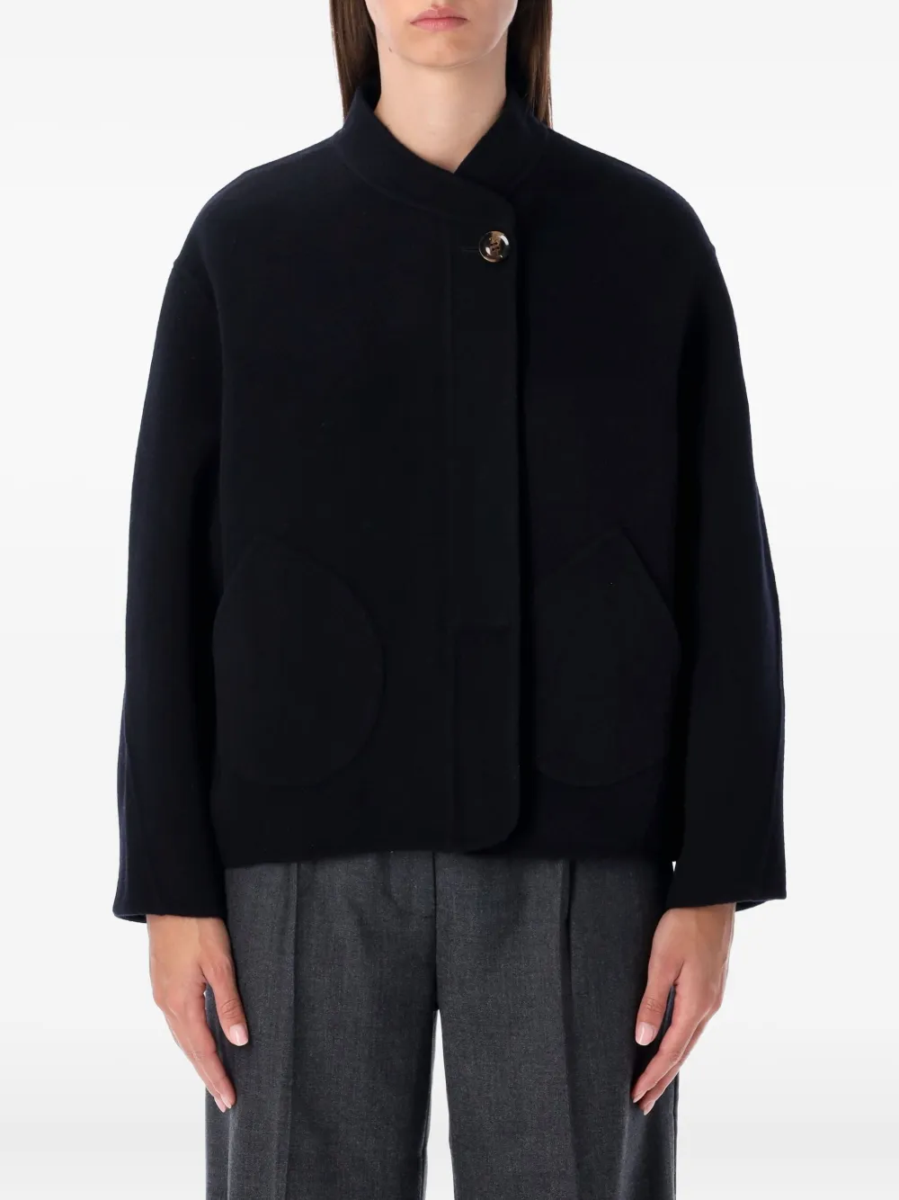 Пальто Windsor с накладными карманами Soeur, синий
Пальто Windsor с накладными карманами Soeur, синий