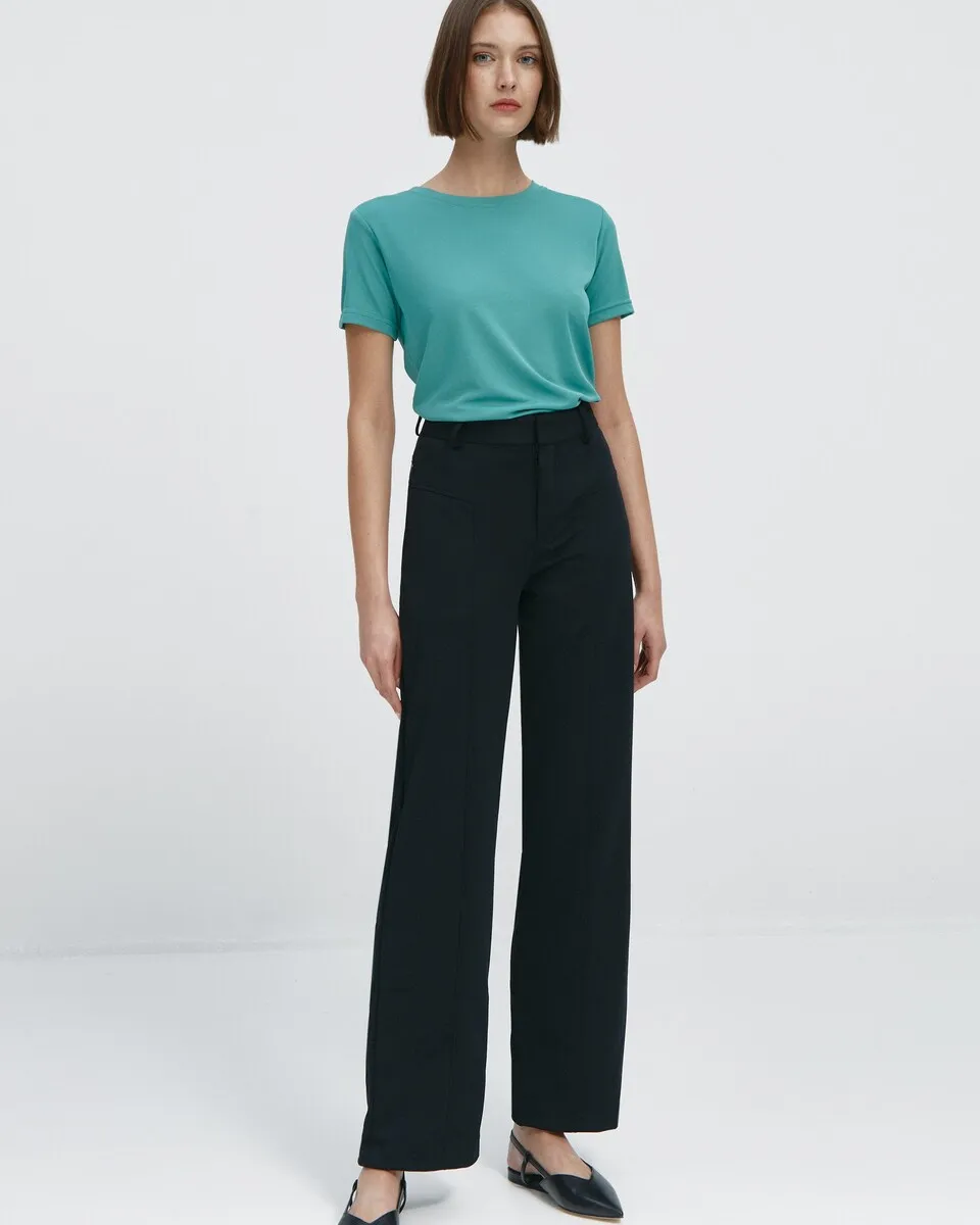 Женские прямые брюки средней посадки из струящейся ткани Sepiia, черный
Женские прямые брюки средней посадки из струящейся ткани Sepiia, черный