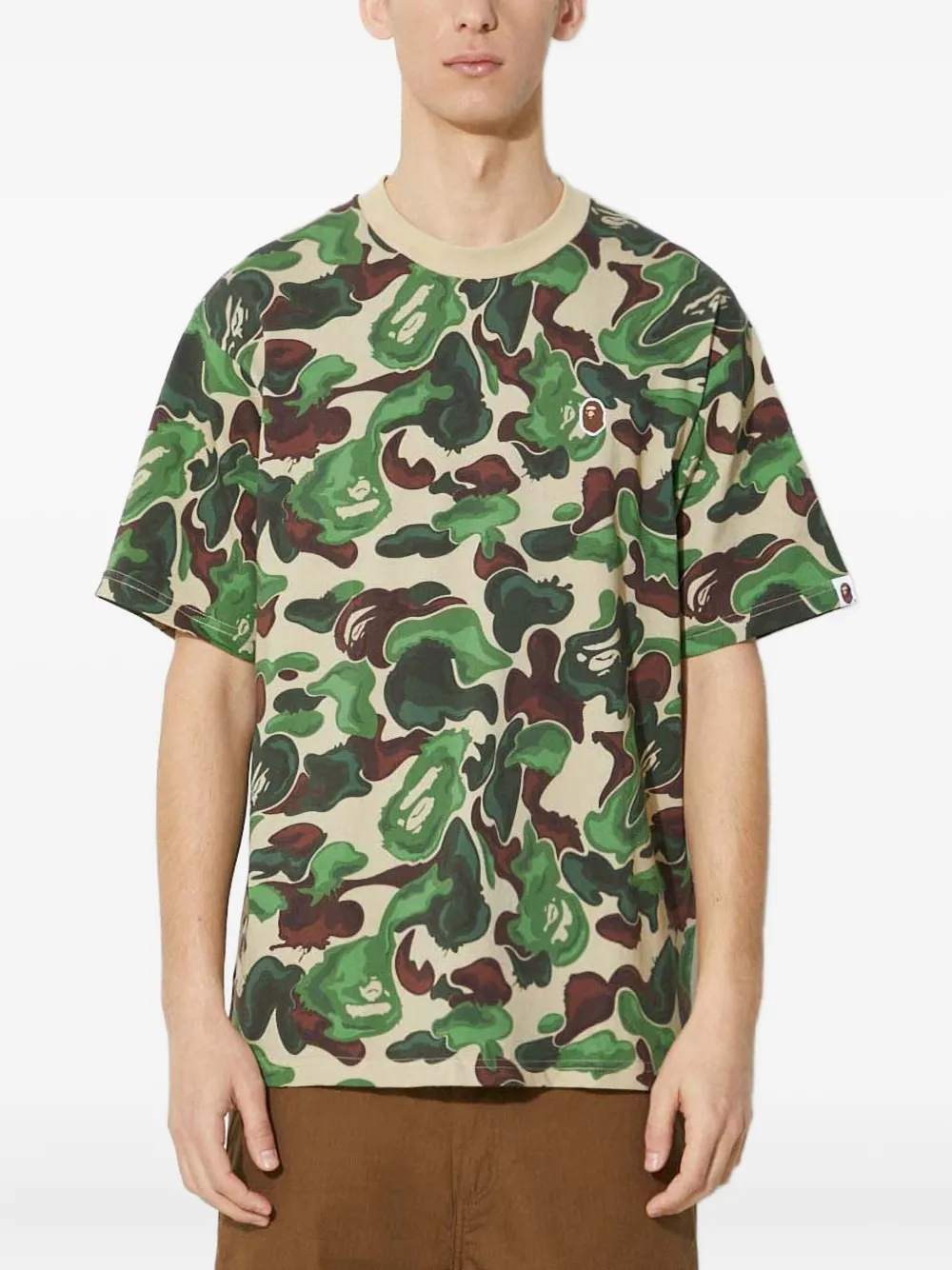 Футболка с камуфляжным принтом A BATHING APE, зеленый
Футболка с камуфляжным принтом A BATHING APE, зеленый