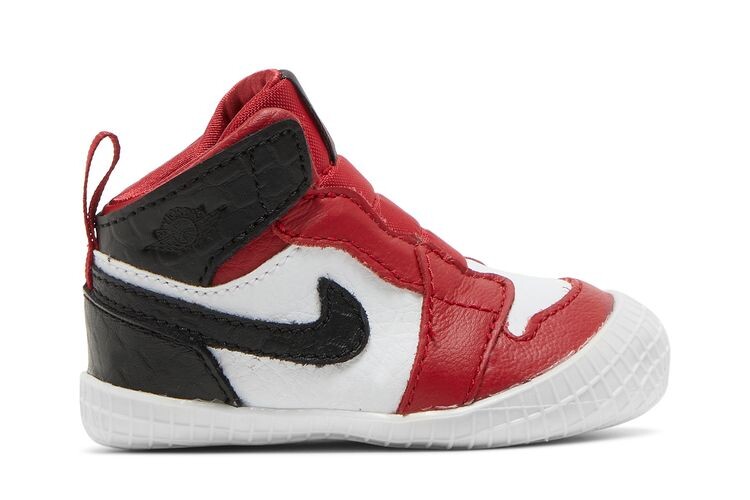 Кроссовки Air Jordan 1 Retro CB Satin Red, красный
Кроссовки Air Jordan 1 Retro CB Satin Red, красный