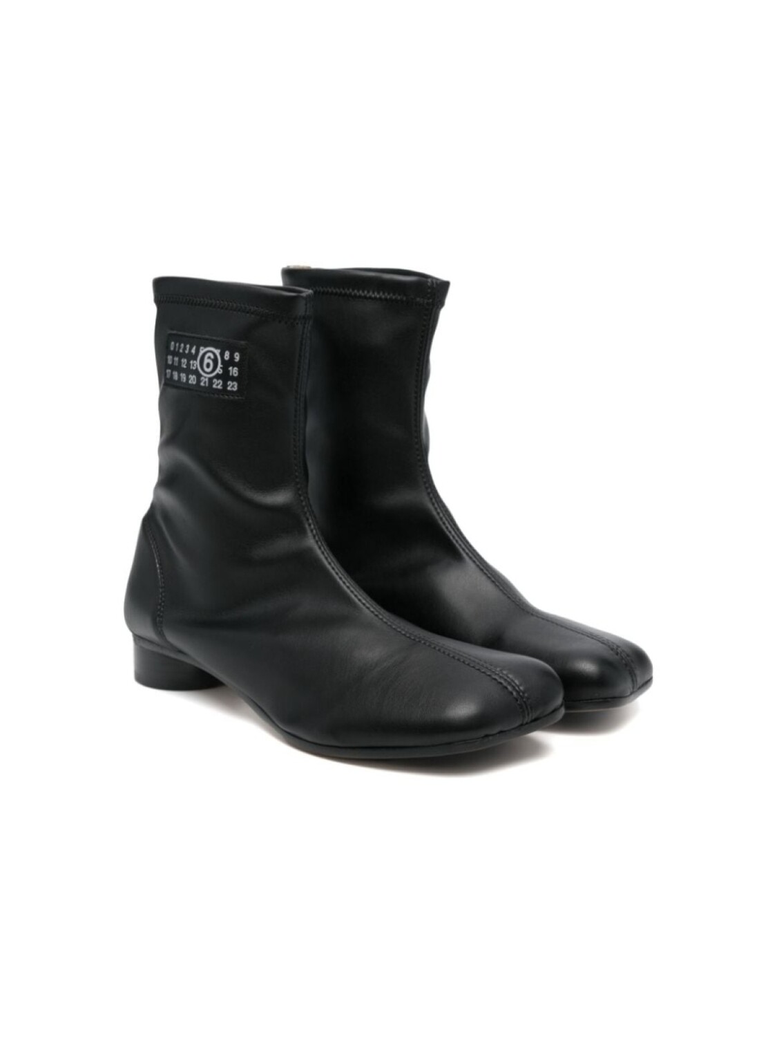 Ботинки с логотипом MM6 Maison Margiela Kids, черный
Ботинки с логотипом MM6 Maison Margiela Kids, черный