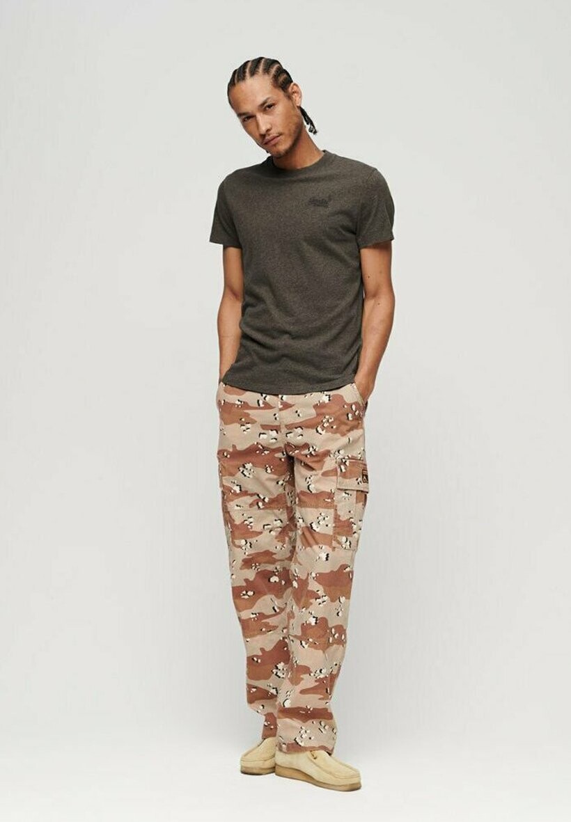 Футболка базовая VINTAGE LOGO EMB Superdry, цвет cocoa brown marl
Футболка базовая VINTAGE LOGO EMB Superdry, цвет cocoa brown marl