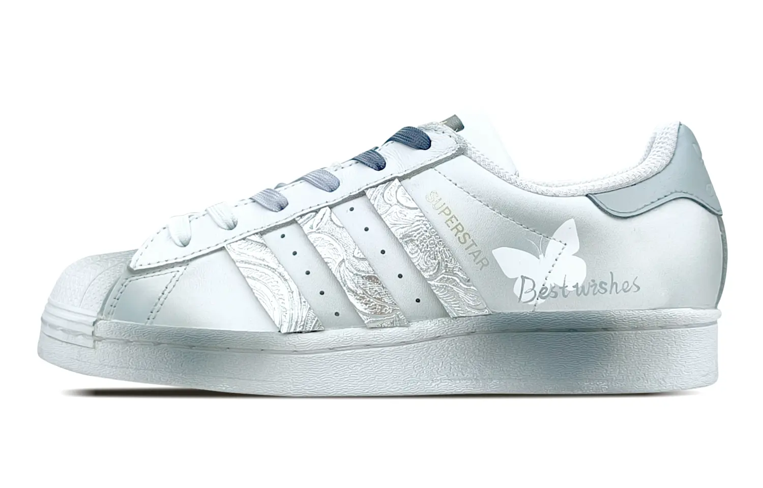 Антискользящие износостойкие низкие детские скейтерские кроссовки Superstar J серебристо-серые подростковые Adidas Originals
Антискользящие износостойкие низкие детские скейтерские кроссовки Superstar J серебристо-серые подростковые Adidas Originals