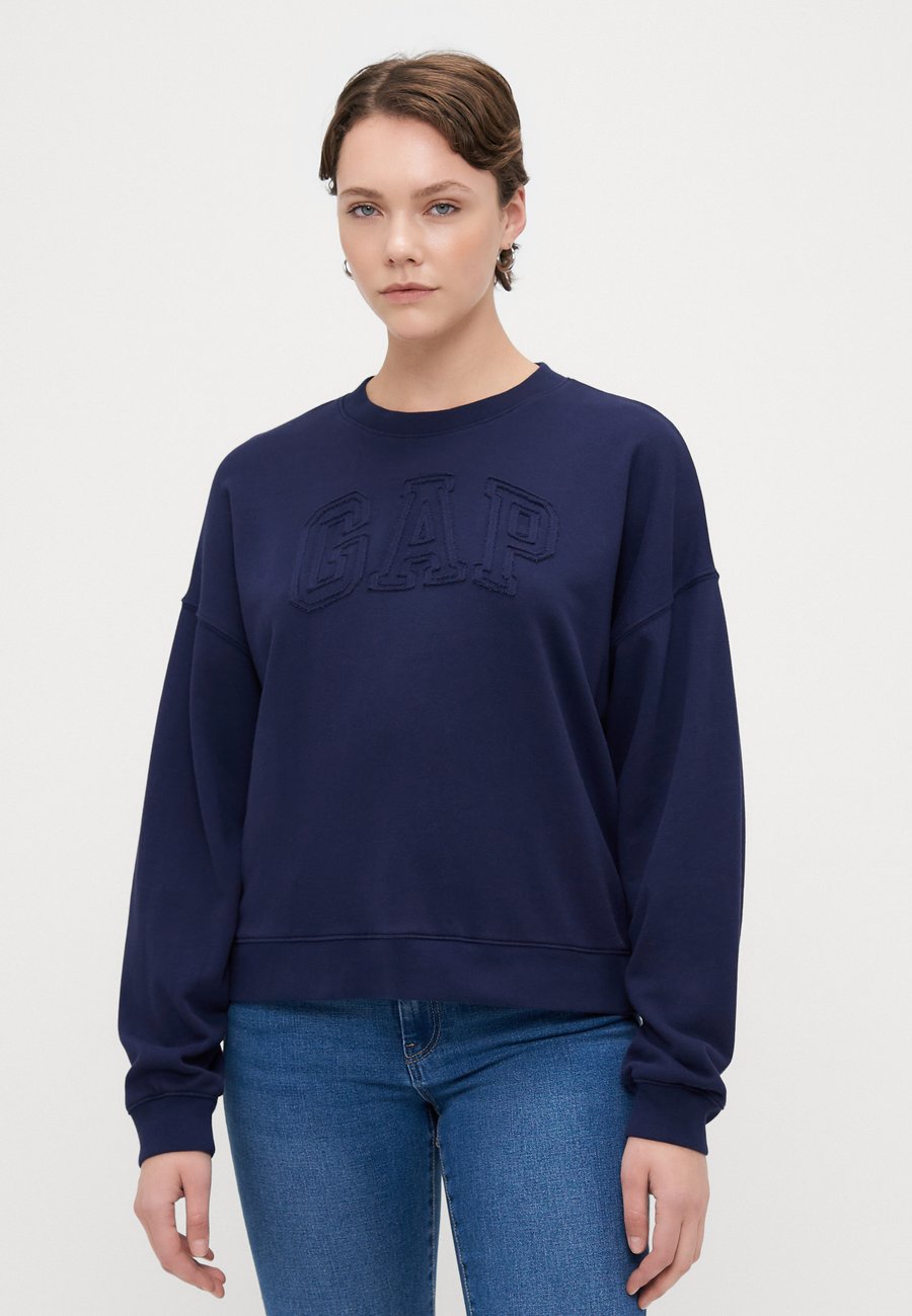 Толстовка Gap Tall LOGO WEDGE CREW, Navy/Dark Blue
Толстовка Gap Tall LOGO WEDGE CREW, Navy/Dark Blue