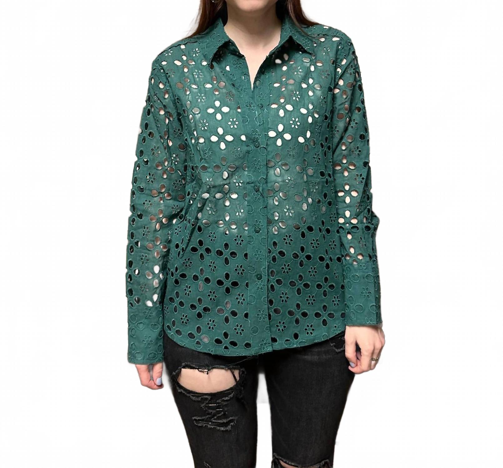 Женская блузка на пуговицах с кружевными вставками Джеки в зеленом цвете BluIvy
Женская блузка на пуговицах с кружевными вставками Джеки в зеленом цвете BluIvy