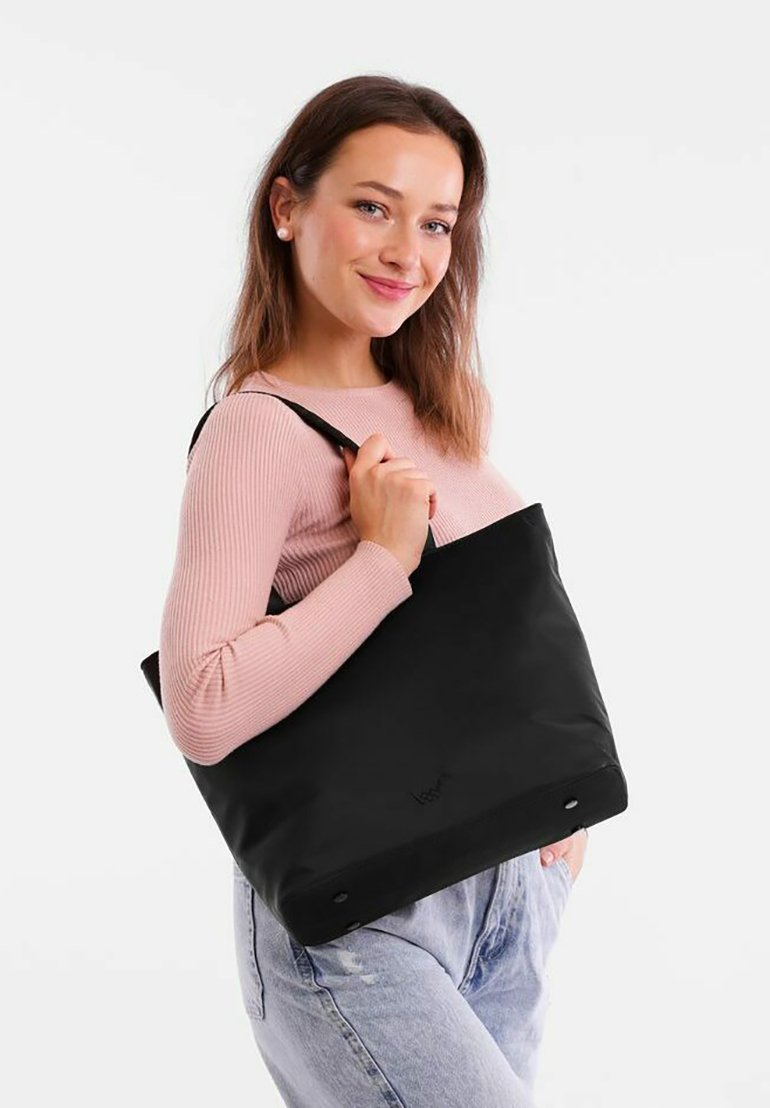 Сумка DONATO VUCH, черный
Сумка DONATO VUCH, черный