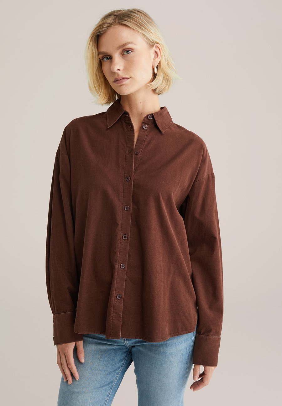 Блуза WE Fashion Button-down blouse, Rust Brown/Mottled Dark Brown
Блуза WE Fashion Button-down blouse, Rust Brown/Mottled Dark Brown