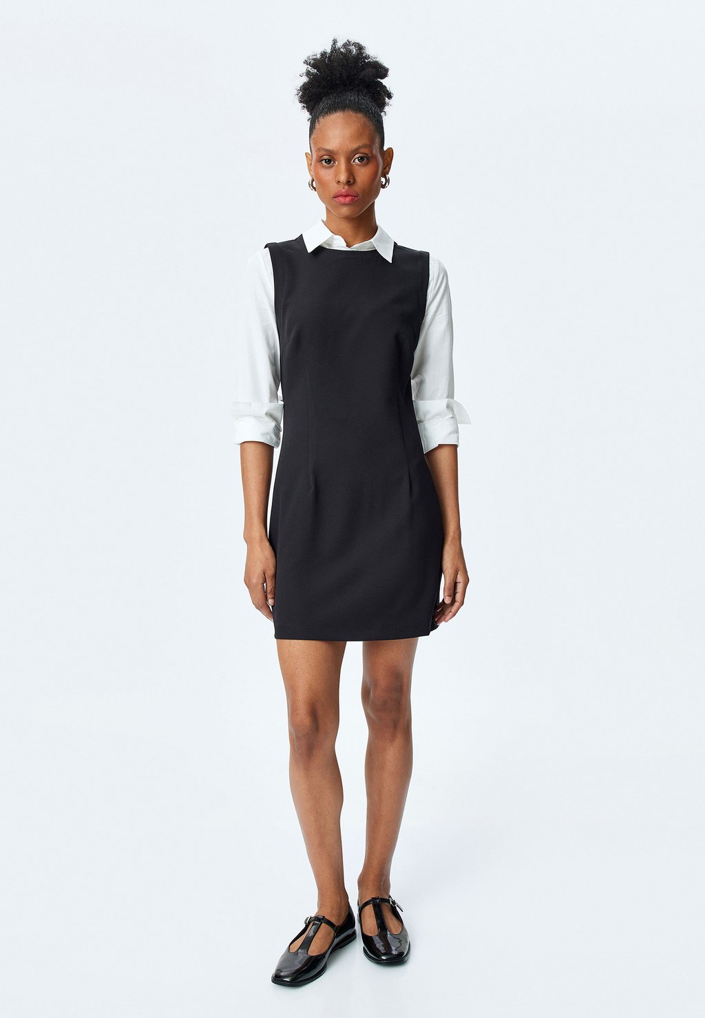 Повседневное платье SLEEVELESS Koton, черный
Повседневное платье SLEEVELESS Koton, черный