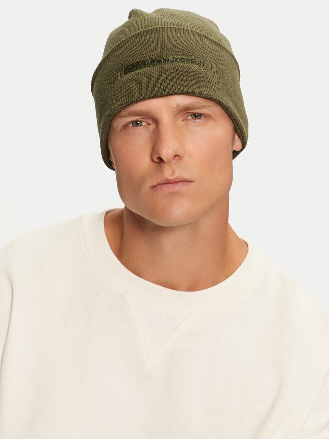Зимняя шапка Calvin Klein Inst Embro K50K512452, зеленый
Зимняя шапка Calvin Klein Inst Embro K50K512452, зеленый