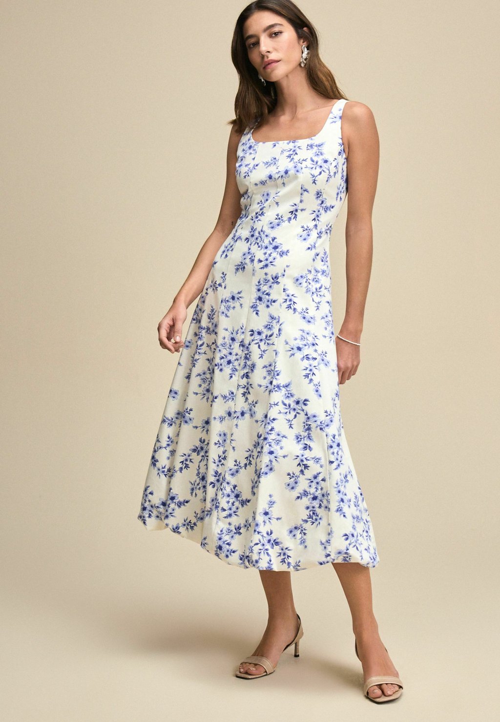 Повседневное платье REGULAR FIT Next, белый
Повседневное платье REGULAR FIT Next, белый