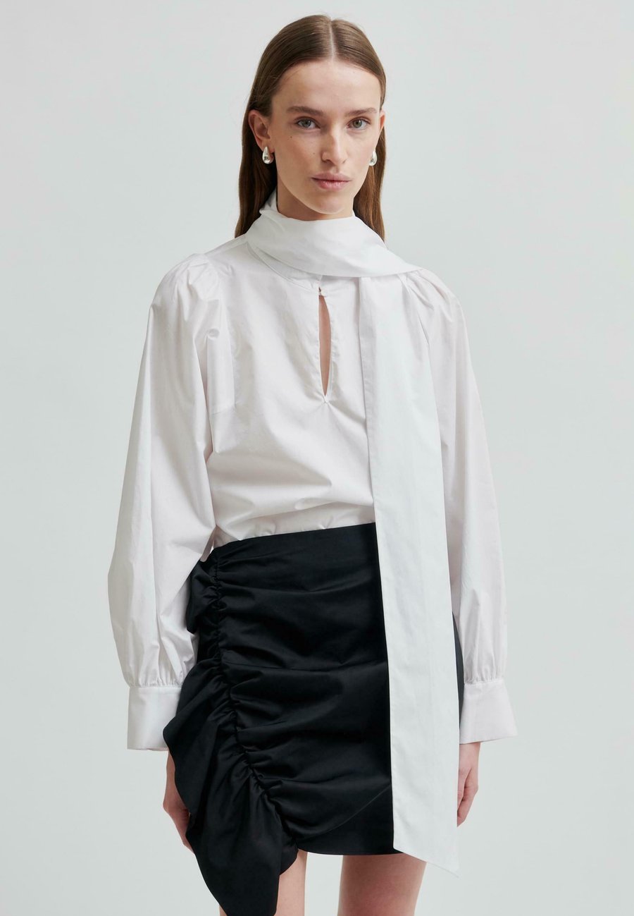Блуза Second Female Blouse, White
Блуза Second Female Blouse, White