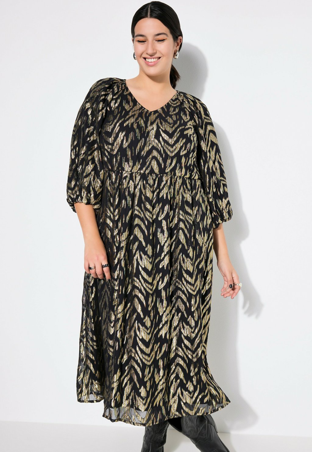 Повседневное платье BALLOON SLEEVE Studio Untold, черный
Повседневное платье BALLOON SLEEVE Studio Untold, черный