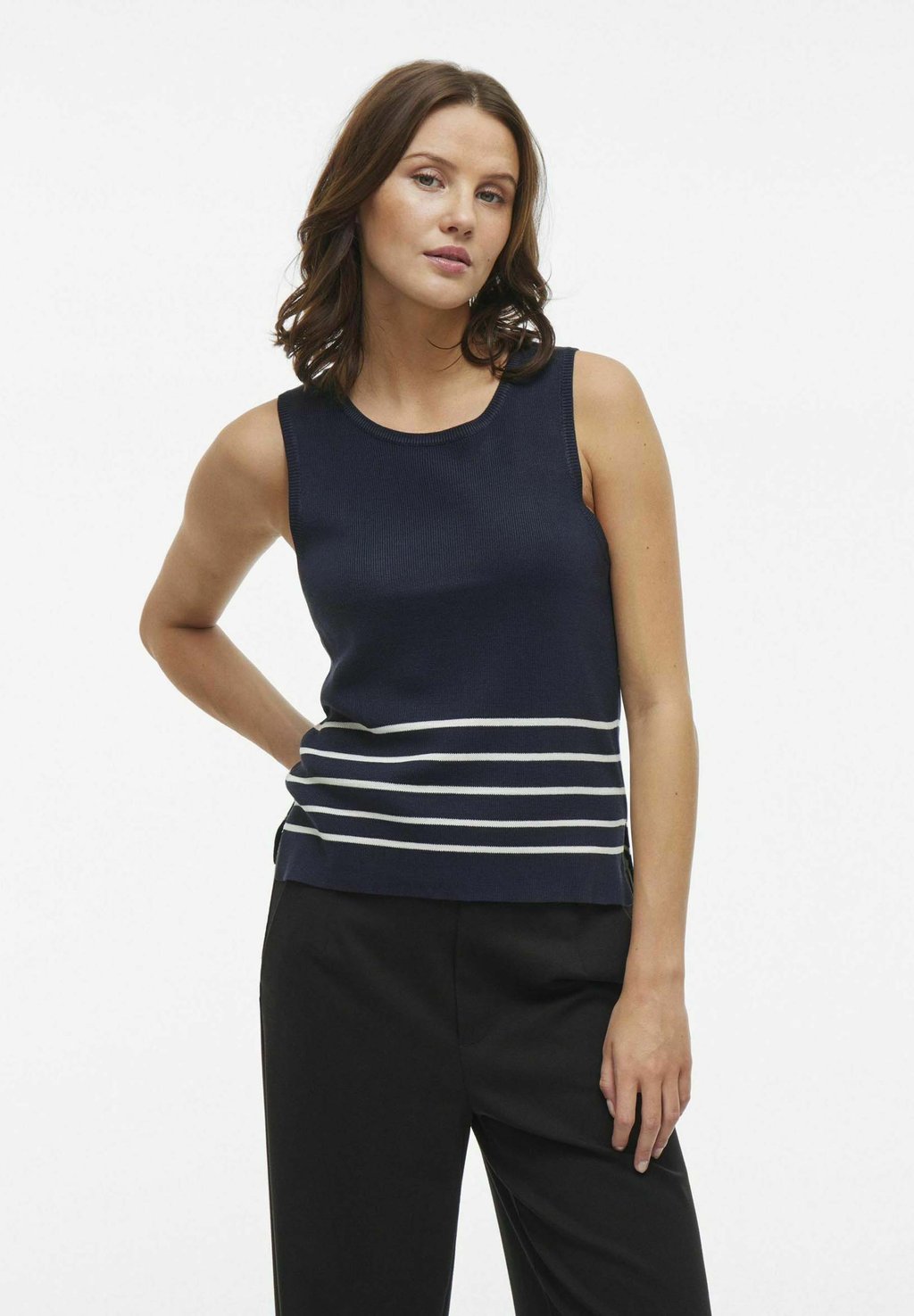 Топ ÄRMELLOSES VILA, темно-синий
Топ ÄRMELLOSES VILA, темно-синий