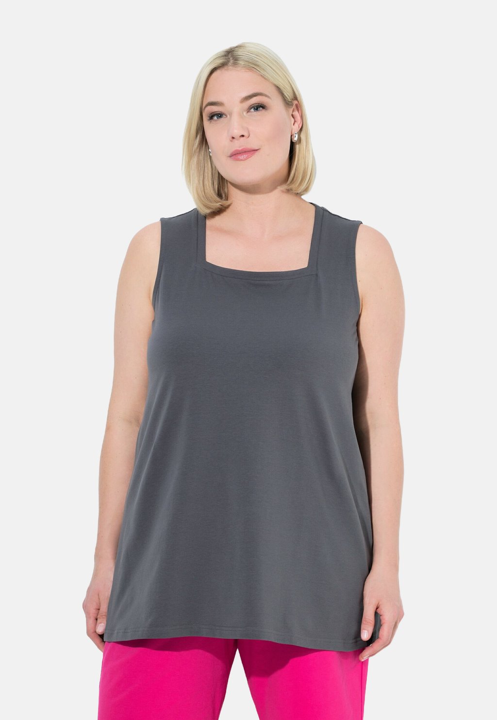 Топ LONG CARREE-AUSSCHNITT ÄRMELLOS Ulla Popken, темно-серый
Топ LONG CARREE-AUSSCHNITT ÄRMELLOS Ulla Popken, темно-серый