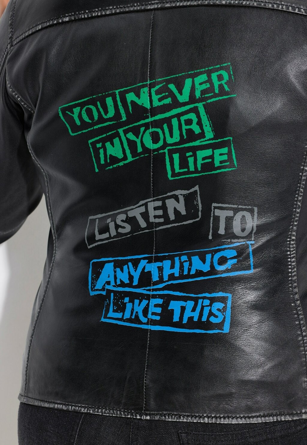 Кожаная куртка WITH MODERN Angel of Style, черный
Кожаная куртка WITH MODERN Angel of Style, черный