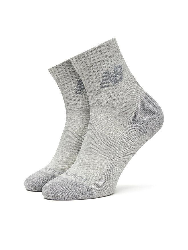 Длинные носки New Balance Active Cushion Quarter Socks LAS35204AS1 Bunt
Длинные носки New Balance Active Cushion Quarter Socks LAS35204AS1 Bunt