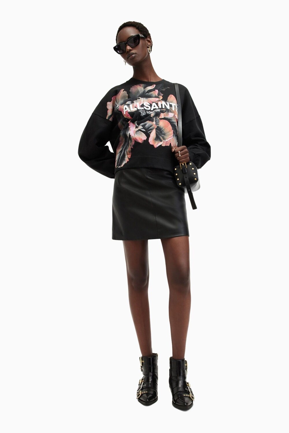 Футболка Allsaints fleurir lila All Saints, черный
Футболка Allsaints fleurir lila All Saints, черный