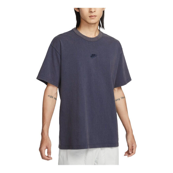 Футболка sportswear premium essentials t-shirt asia sizing 'dark blue' Nike, синий
Футболка sportswear premium essentials t-shirt asia sizing 'dark blue' Nike, синий
