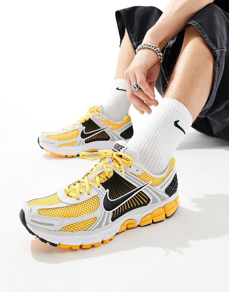 Кроссовки Nike Air Zoom Vomero 5 желтого, серого и черного цвета, Черный, Кроссовки Nike Air Zoom Vomero 5 желтого, серого и черного цвета
Кроссовки Nike Air Zoom Vomero 5 желтого, серого и черного цвета, Черный, Кроссовки Nike Air Zoom Vomero 5 желтого, серого и черного цвета