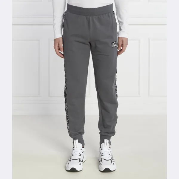 Спортивные брюки стандартного кроя Ea7, черный
Спортивные брюки стандартного кроя Ea7, черный