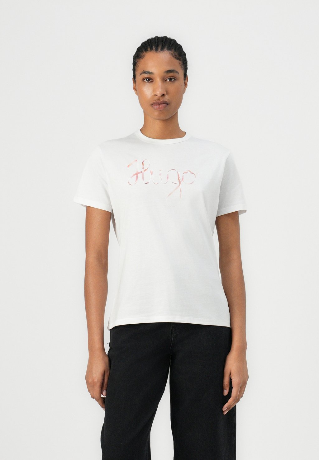 Футболка с принтом DAMACIA HUGO, белый
Футболка с принтом DAMACIA HUGO, белый