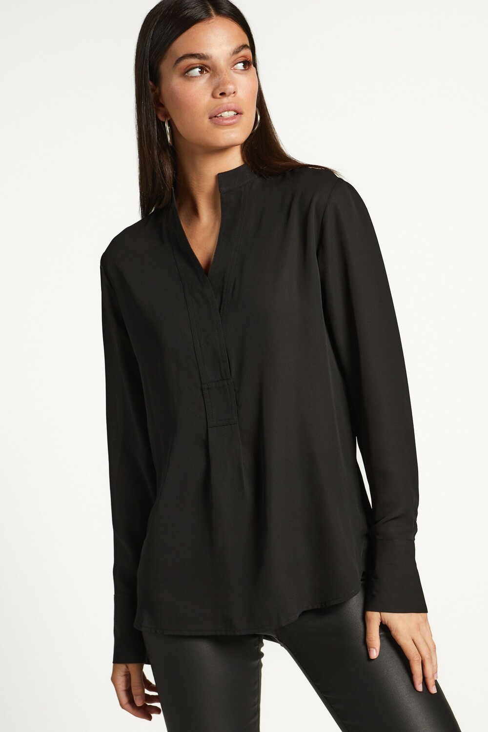Свободная блузка с длинными рукавами и V-образным вырезом Next, черный
Свободная блузка с длинными рукавами и V-образным вырезом Next, черный