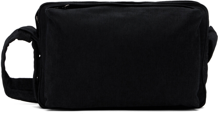 Сумка-переноска из выстиранного бархатного денима Solid Homme
Сумка-переноска из выстиранного бархатного денима Solid Homme