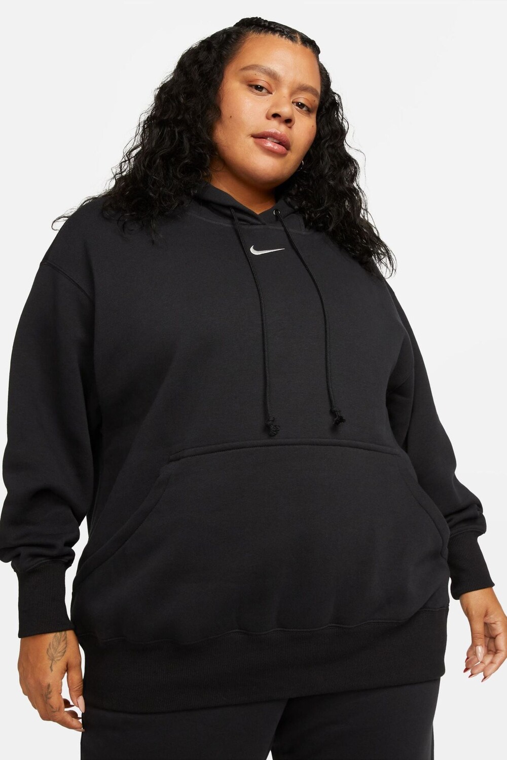 Curve sportswear phoenix флисовый свитер оверсайз с капюшоном Nike, черный
Curve sportswear phoenix флисовый свитер оверсайз с капюшоном Nike, черный