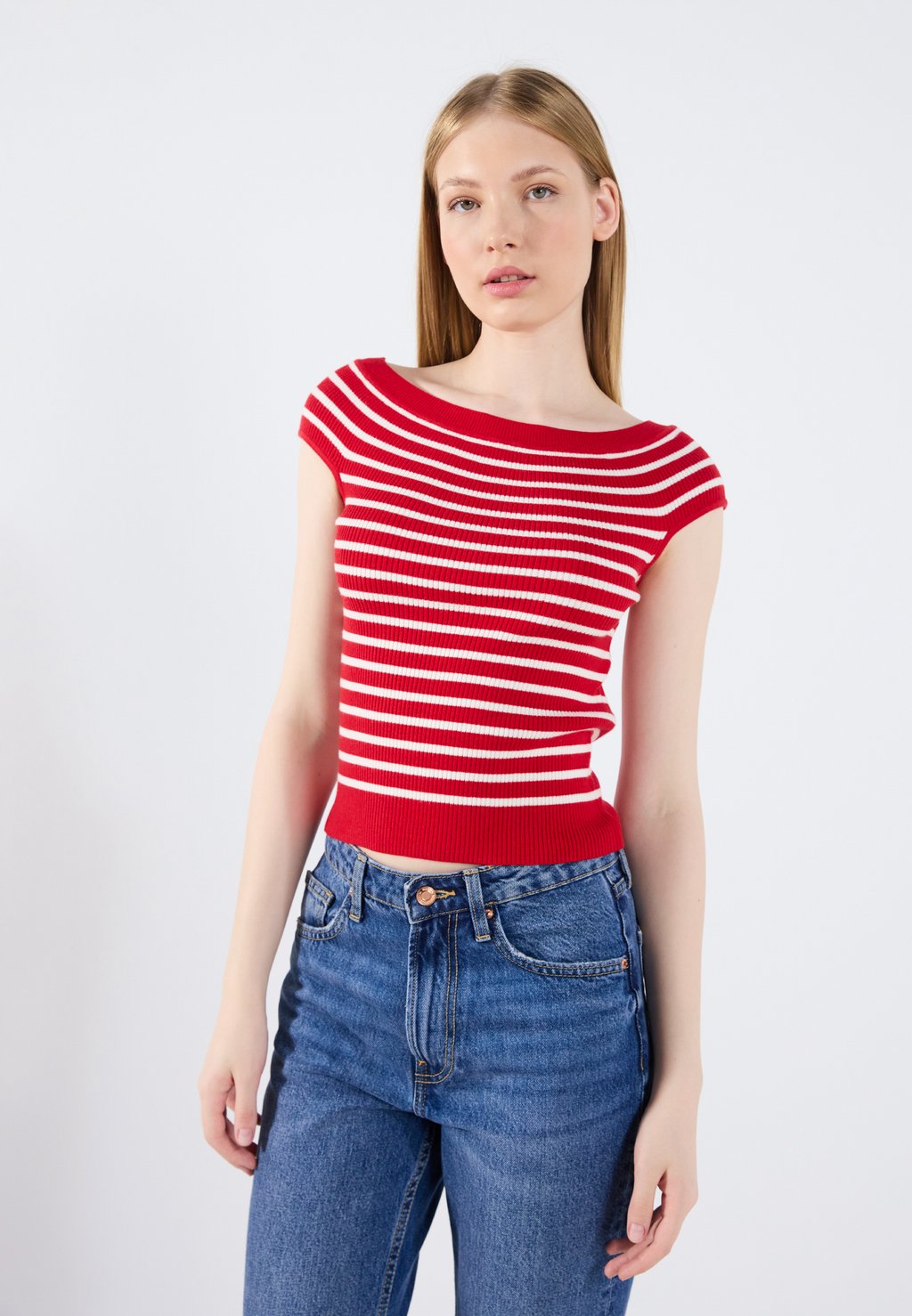 Джемпер Even&Odd, красный
Джемпер Even&Odd, красный