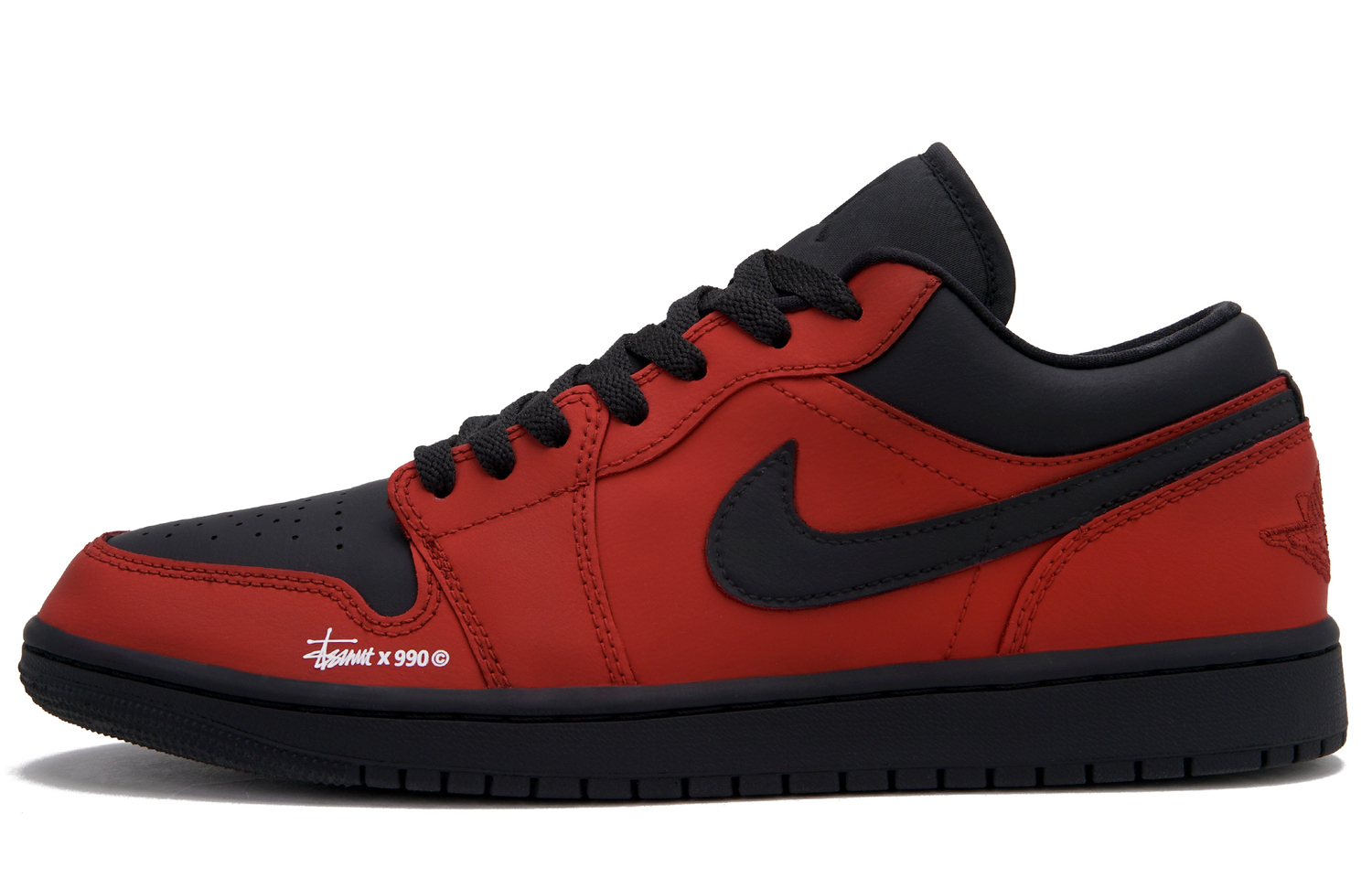 Jordan Air 1 Fireworks Low top Vintage баскетбольные кроссовки мужские черные красные
Jordan Air 1 Fireworks Low top Vintage баскетбольные кроссовки мужские черные красные