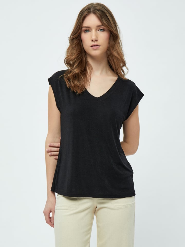 Футболка черного цвета DESIRES
Футболка черного цвета DESIRES