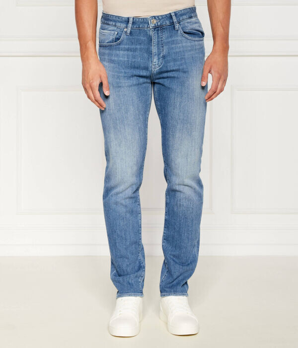 Джинсы мужские Armani Exchange прямого кроя, синий
Джинсы мужские Armani Exchange прямого кроя, синий