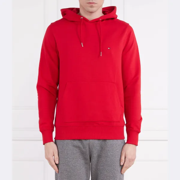 Толстовка 1985-го года классического кроя Tommy Hilfiger, красный 
Толстовка 1985-го года классического кроя Tommy Hilfiger, красный