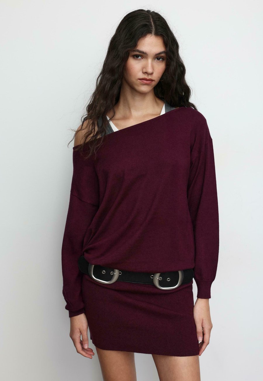 Платье Stradivarius Jumper dress, Dark Red
Платье Stradivarius Jumper dress, Dark Red
