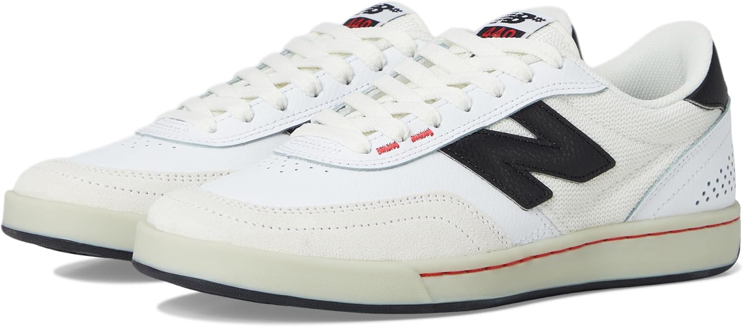 Кроссовки для скейтборда New Balance 440 V2 унисекс, белый/черный
Кроссовки для скейтборда New Balance 440 V2 унисекс, белый/черный