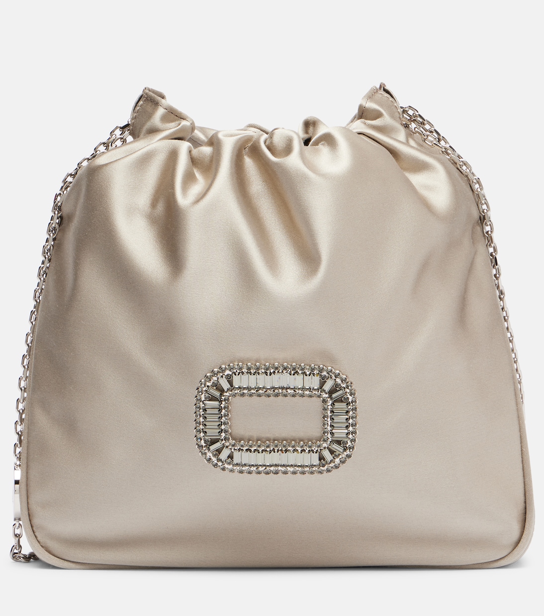 Pilgrim Mini декорированная атласная сумка-ведро Roger Vivier, Grigio Perla
Pilgrim Mini декорированная атласная сумка-ведро Roger Vivier, Grigio Perla