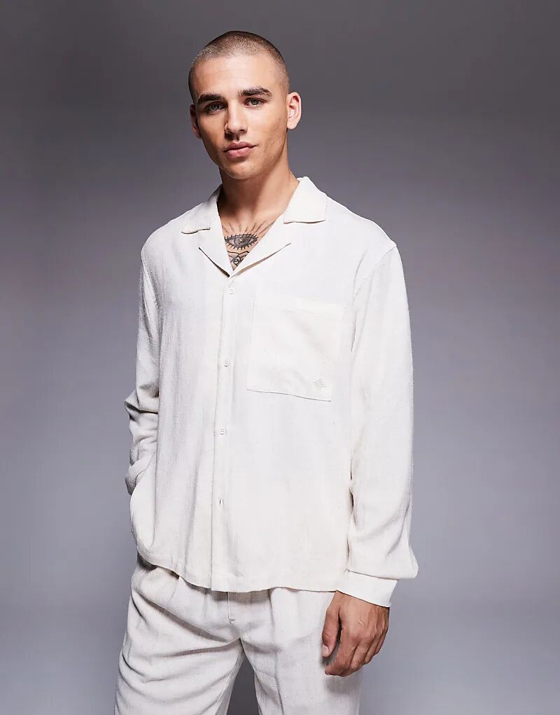 Текстурированная рубашка с длинными рукавами Couture Club бежевого цвета — часть комплекта
Текстурированная рубашка с длинными рукавами Couture Club бежевого цвета — часть комплекта