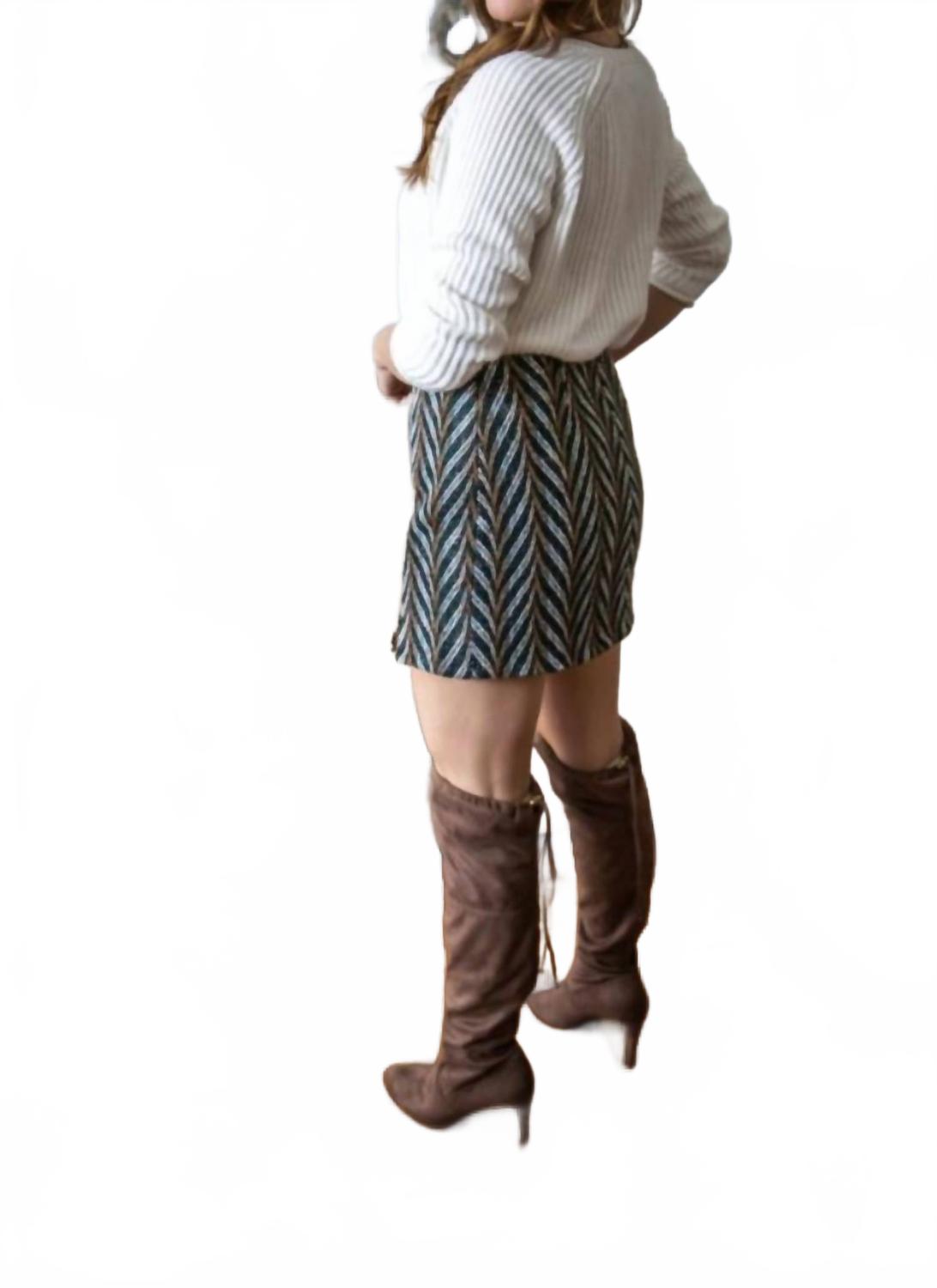 Шеврон Твид Мини-юбка в зеленом/верблюжьем цвете SKIES ARE BLUE
Шеврон Твид Мини-юбка в зеленом/верблюжьем цвете SKIES ARE BLUE