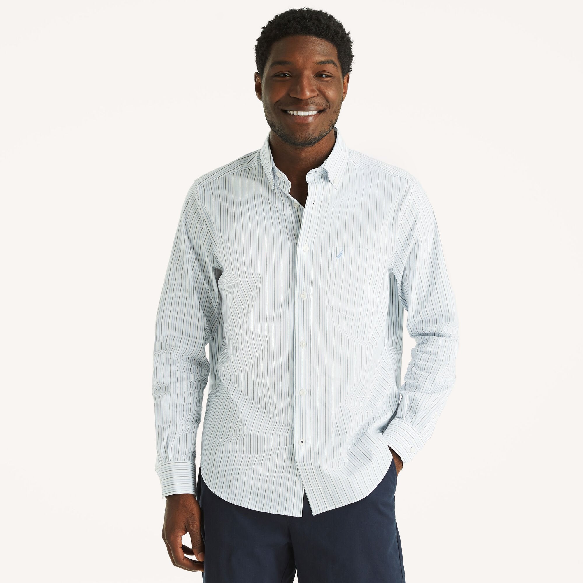 Мужская рубашка Nautica из непромокаемой ткани в полоску для работы, цвет bright white
Мужская рубашка Nautica из непромокаемой ткани в полоску для работы, цвет bright white