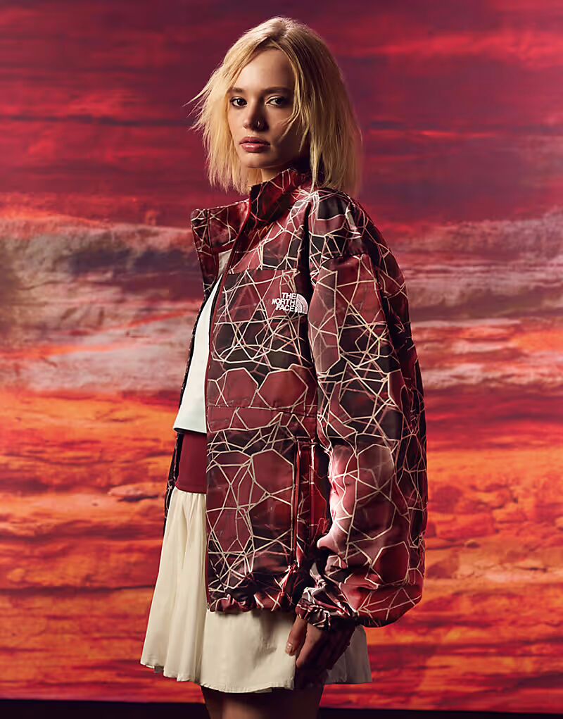 Унисекс-куртка на молнии The North Face Easy Wind с бордовым принтом, Красный, Унисекс-куртка на молнии The North Face Easy Wind с бордовым принтом
Унисекс-куртка на молнии The North Face Easy Wind с бордовым принтом, Красный, Унисекс-куртка на молнии The North Face Easy Wind с бордовым принтом