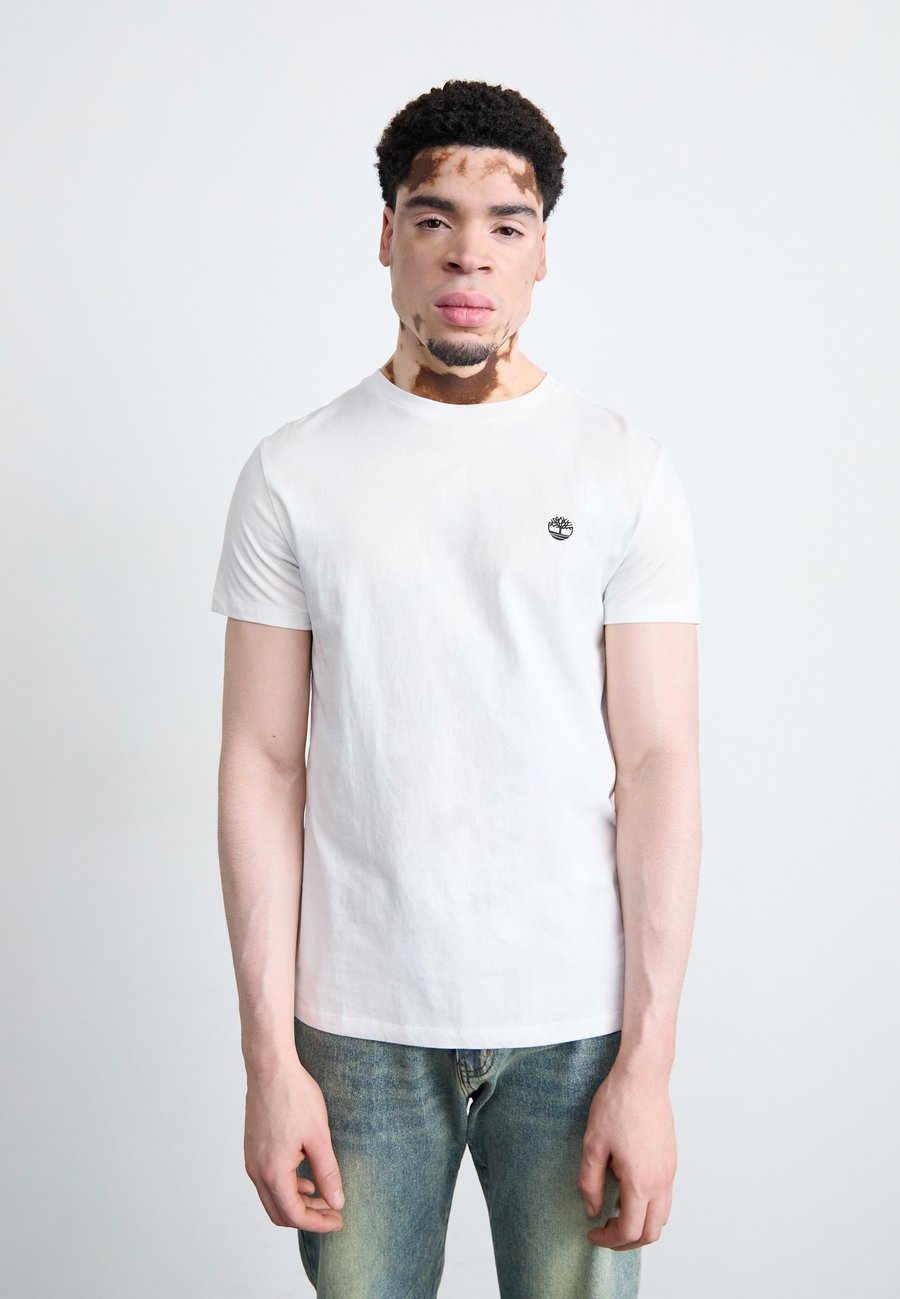 Футболка Timberland DUNSTAN RIVER TEE 3 PACK, White, Белый, Футболка Timberland DUNSTAN RIVER TEE 3 PACK, White
Футболка Timberland DUNSTAN RIVER TEE 3 PACK, White, Белый, Футболка Timberland DUNSTAN RIVER TEE 3 PACK, White