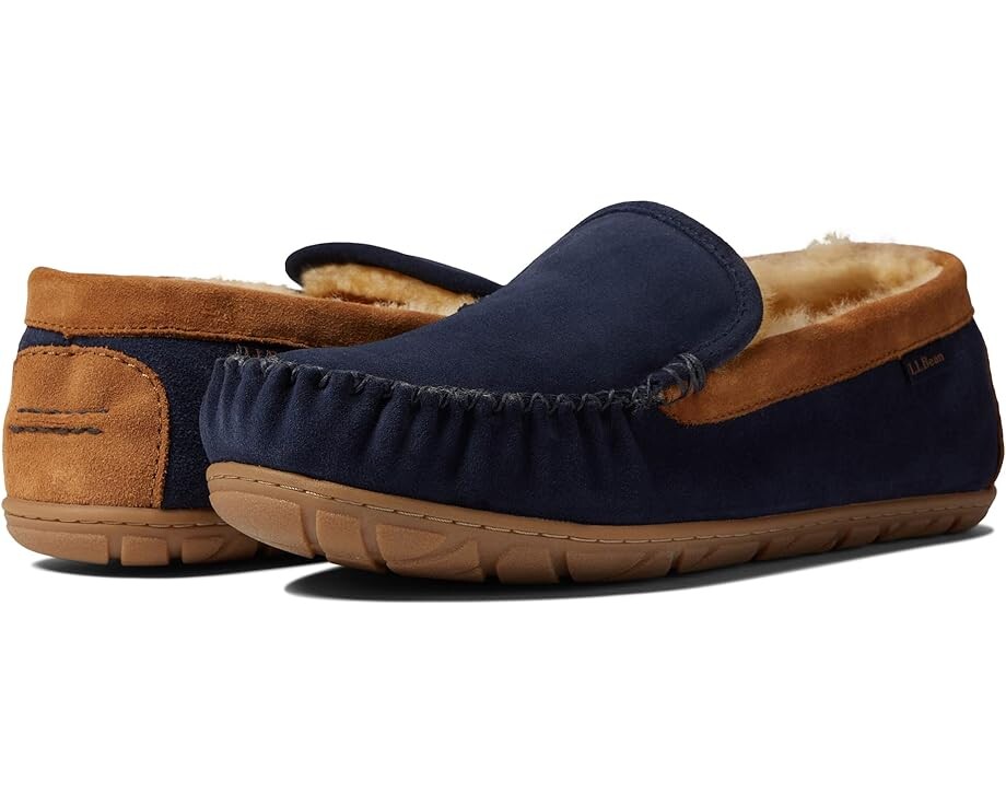 Тапочки L.L.Bean Wicked Good Slipper Venetian, цвет Carbon Navy/Saddle
Тапочки L.L.Bean Wicked Good Slipper Venetian, цвет Carbon Navy/Saddle