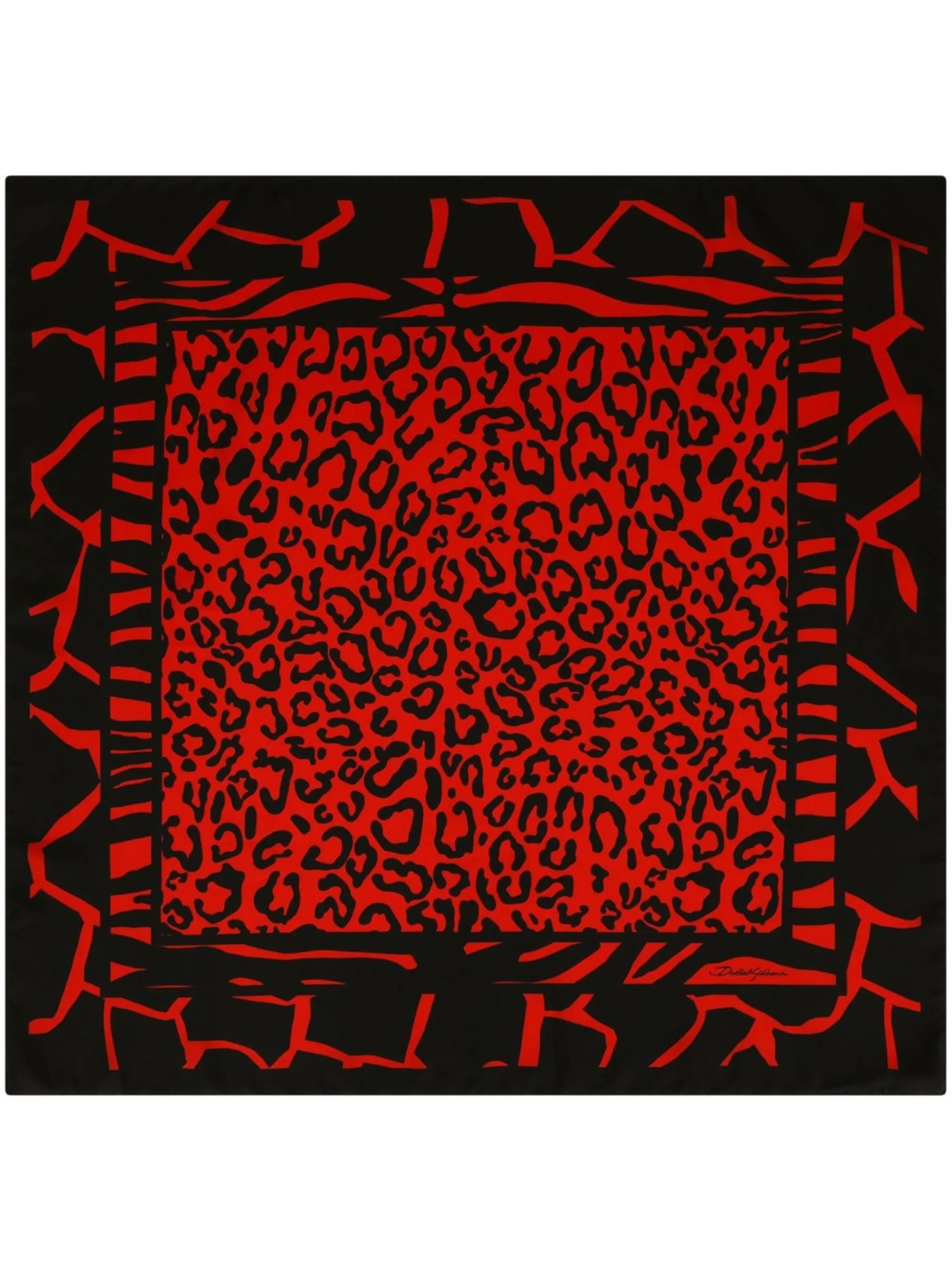 Шелковый платок с принтом Dolce & Gabbana, красный
Шелковый платок с принтом Dolce & Gabbana, красный