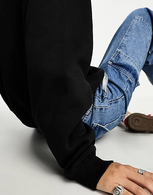 Черный свитшот Weekday Essence 
Черный свитшот Weekday Essence